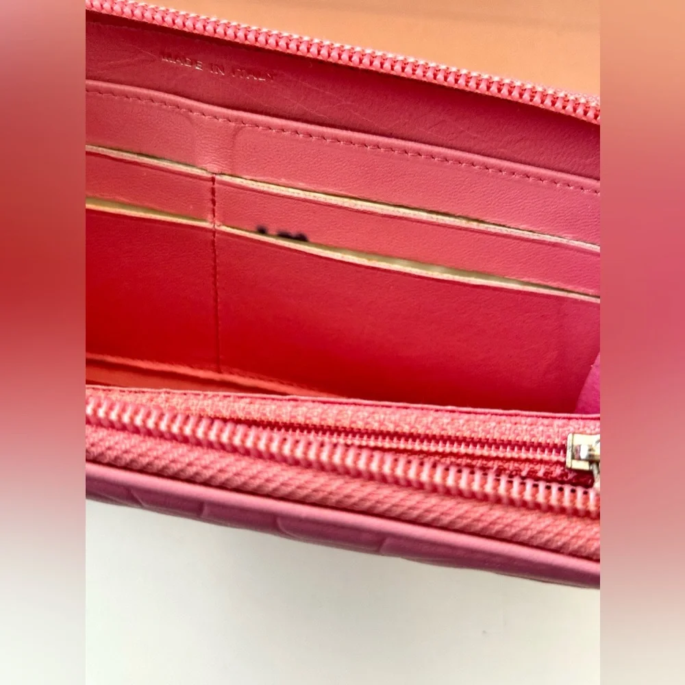 Pink Chanel Camellia Flower Zippy Wallet - Picture 9 of 16